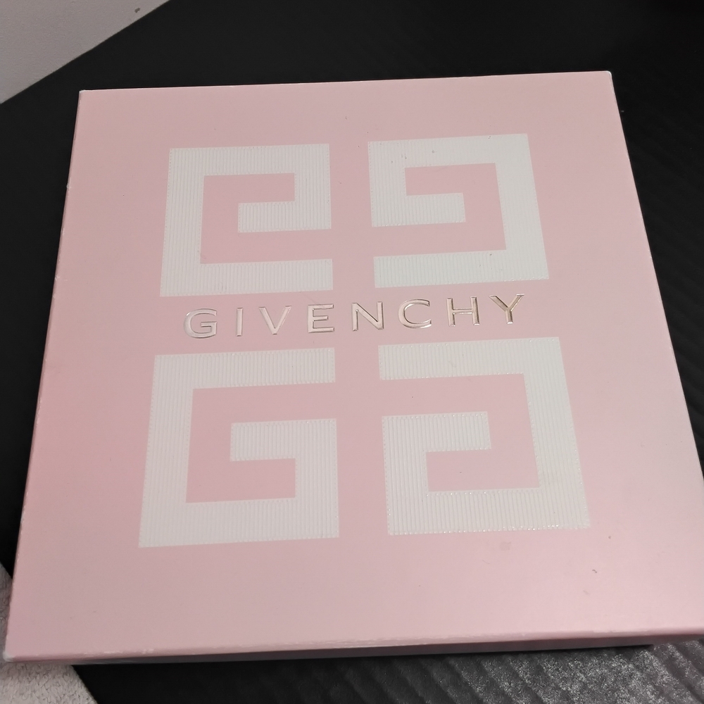 Givenchy Pink and White Box